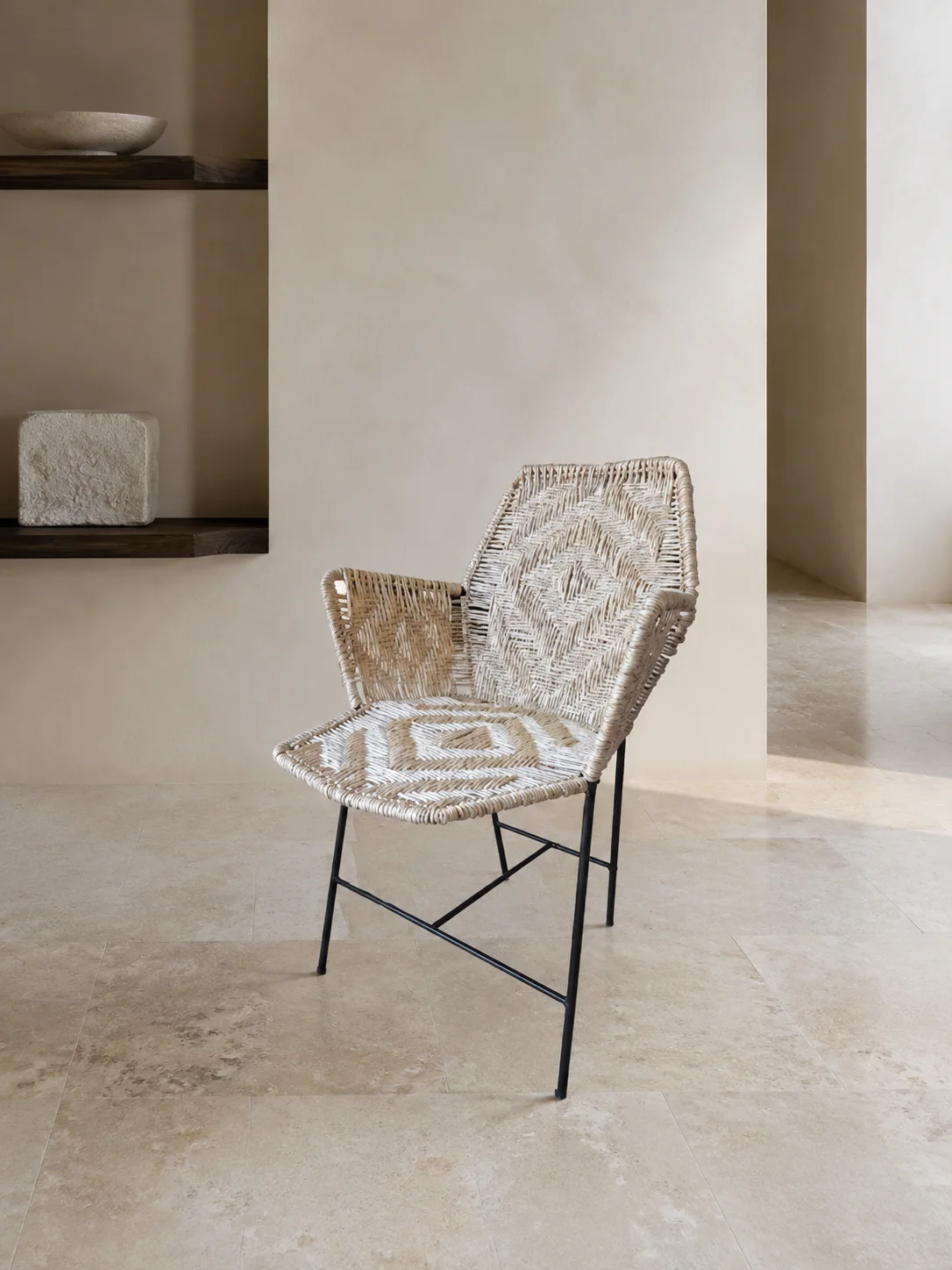 Ala Palma Chair, staged view 1